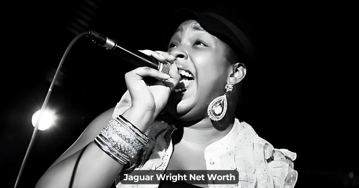 How Much is Jaguar Wright Net Worth